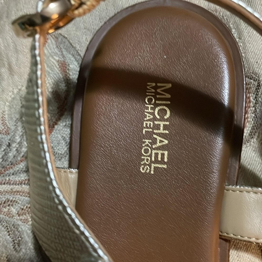 Sandals - Picture 3 of 3